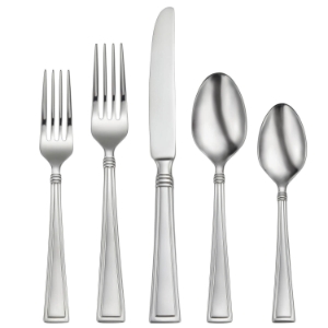 Oneida Butler 5 Piece Place Setting